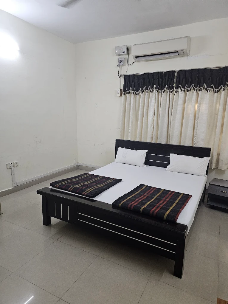Guest room interior